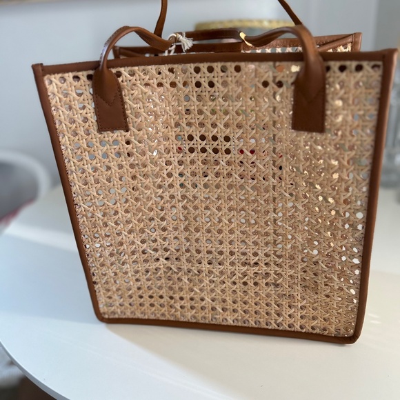 Bembien Rosa Rattan Tote - Picture 5 of 5